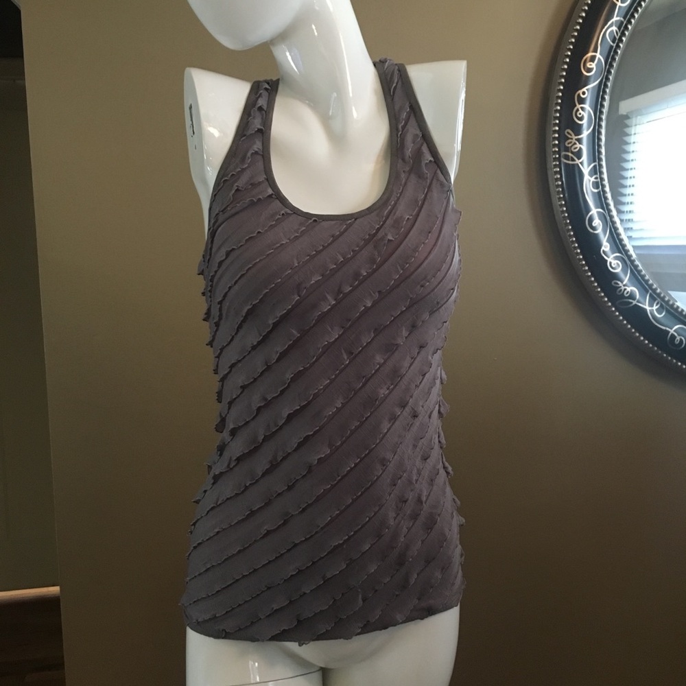 Grey Ruffle Tank🤩 - Picture 2 of 8